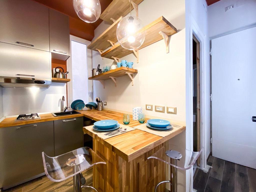 A 2 Passi Dal Centro Apartment Genoa Exterior photo
